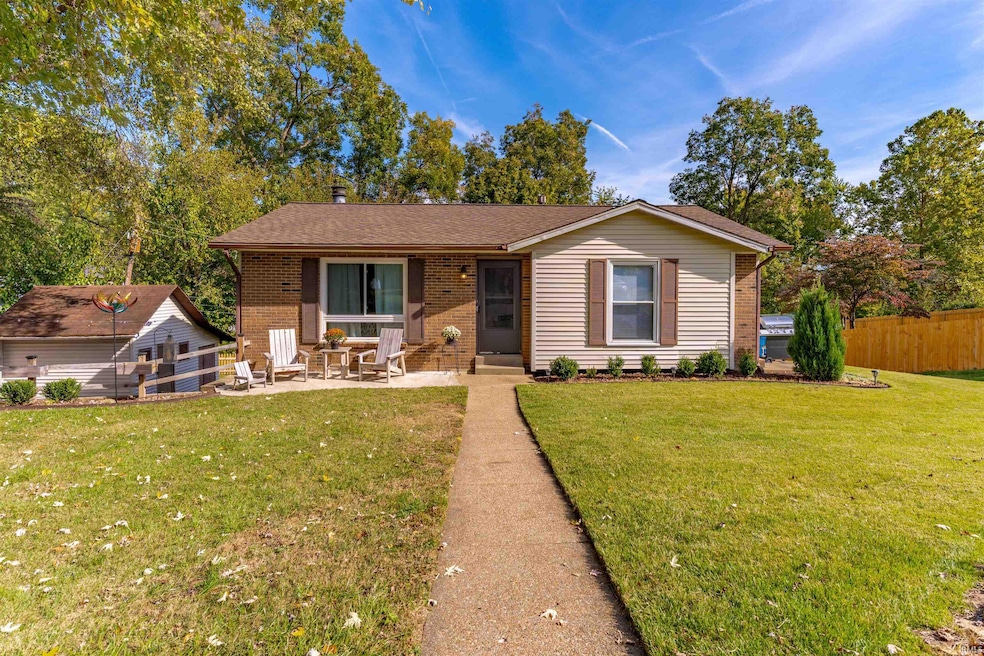 6833 Concord Dr, Newburgh, IN 47630 - photo 1