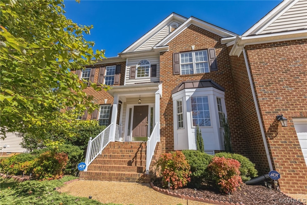 Welcome to 1319 Gravatt Way!