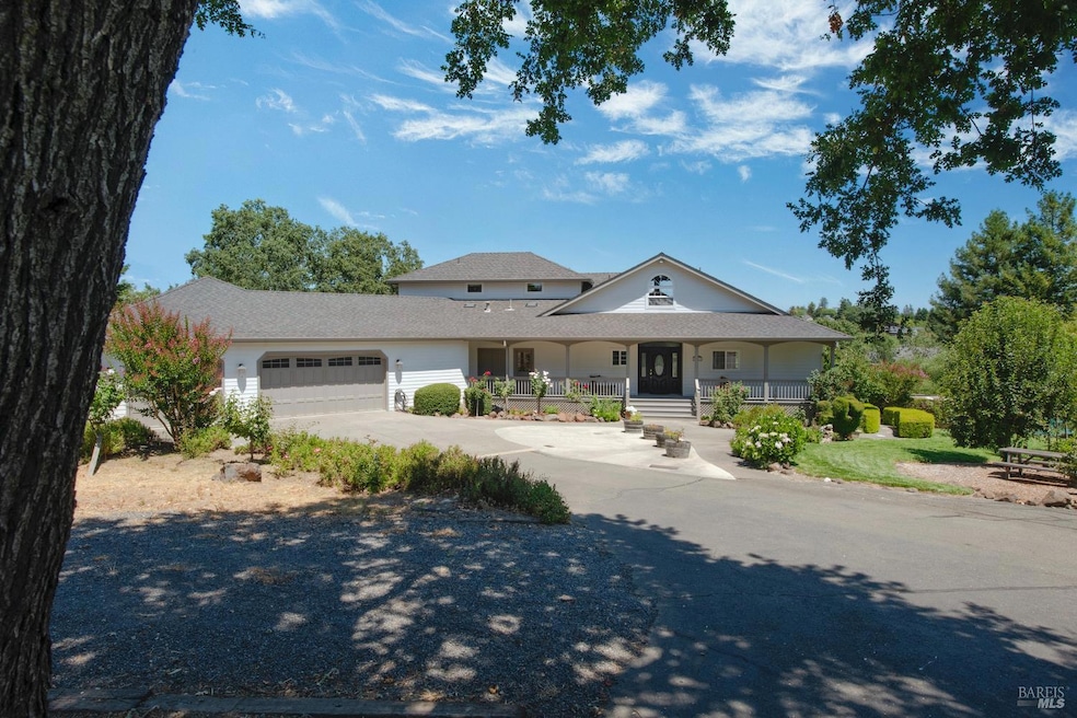 Sold $2,290,000 • Co-Listing Agent