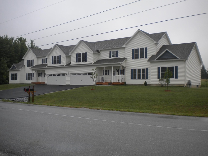 2 Elizabeth St unit 19, Saint Albans City, VT 05478 - photo 1