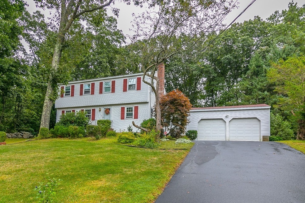 8 Red Coat Ln, Lexington, MA 02420 - photo 1