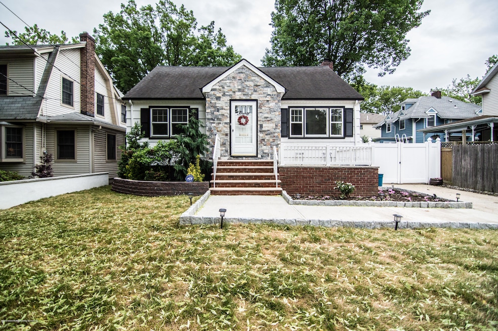 20 Delafield Place, Staten Island, NY 10310 - photo 1