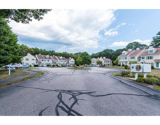 6 Hobart Ln, Rockland, MA 02370 - photo 1