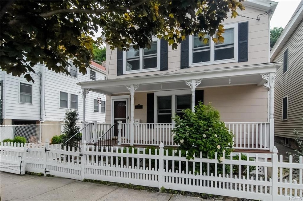 24 N Eckar St, Irvington, NY 10533 - photo 1