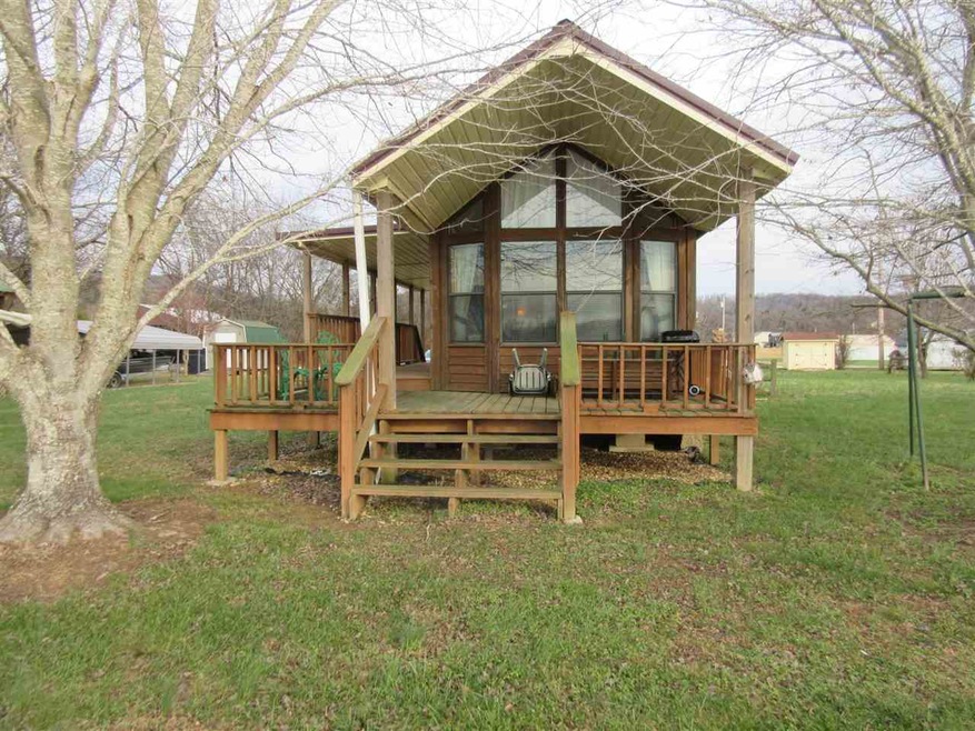 725 Eagle Bend Rd, Linden, TN 37096 - photo 1