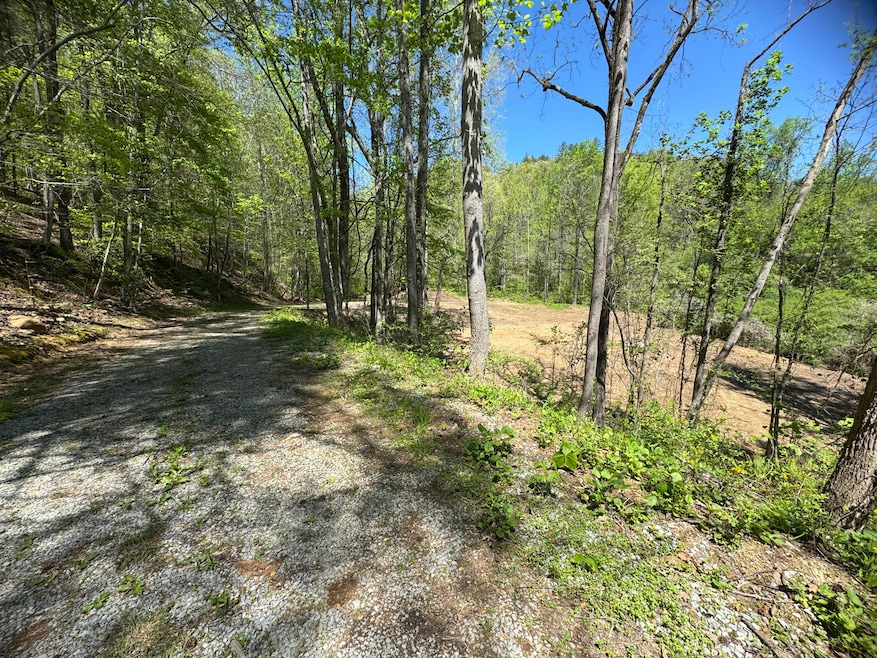 3032 Highway 25-70