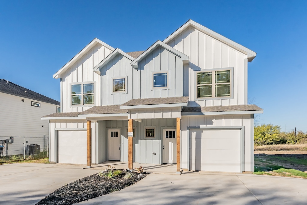 For Sale $519,000 • Co-Listing Agent