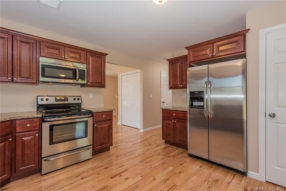 87 Nature Ave unit a, Colchester, CT 06415 - photo 1