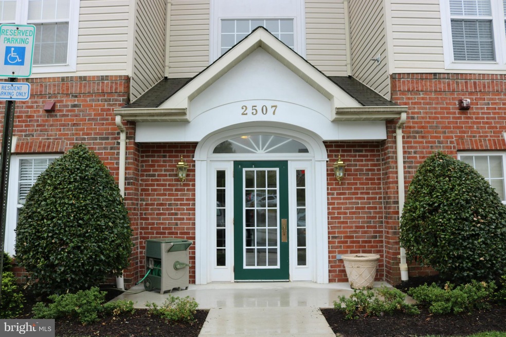 2507 Amber Orchard Ct W unit 101, Odenton, MD 21113 - photo 1