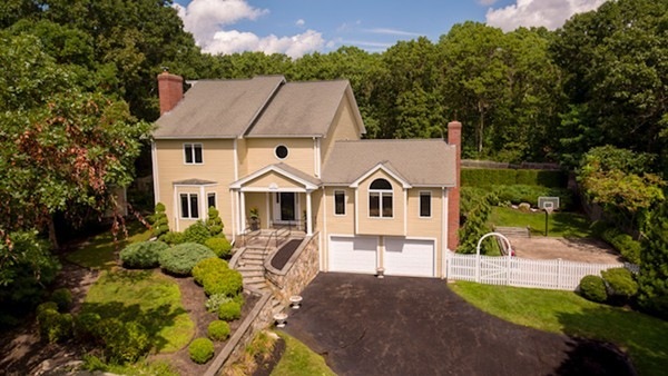 265 Palisades Cir, Stoughton, MA 02072 - photo 1