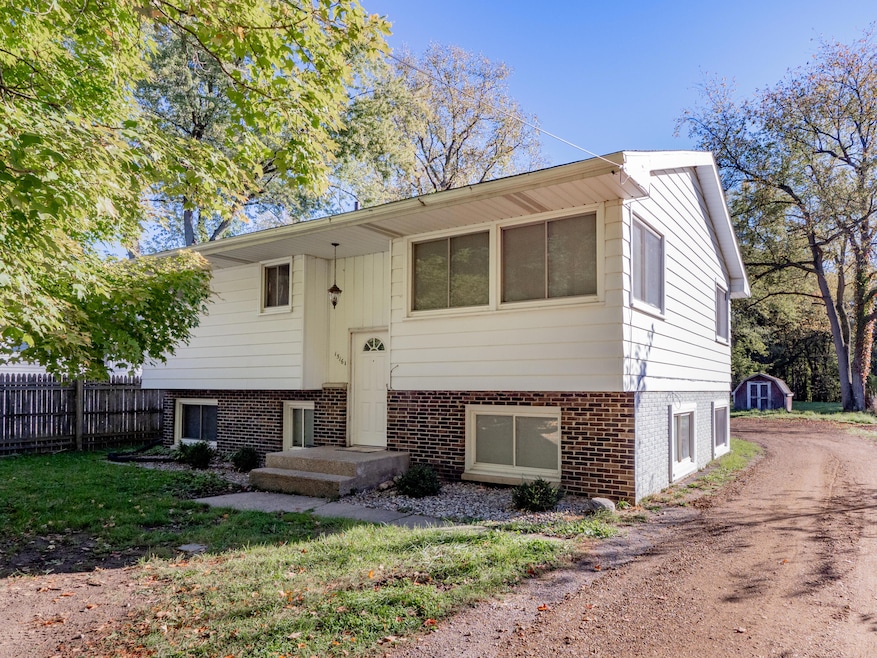 1516 Nazareth Rd-101