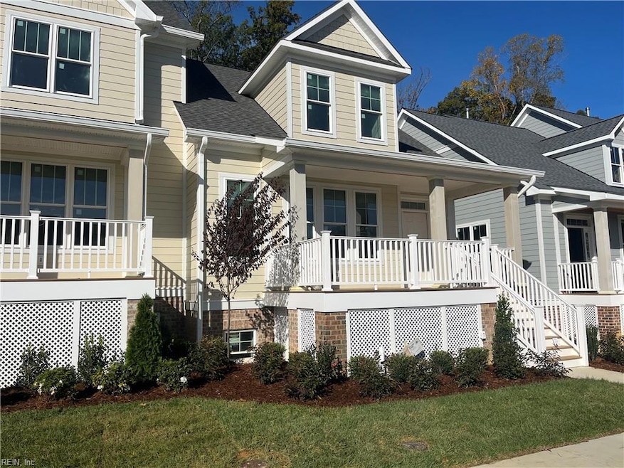 For Sale $585,900 • Co-Listing Agent