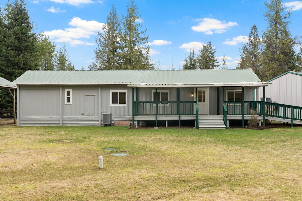 102 Fristad Rd, Cusick, WA 99119 - photo 1