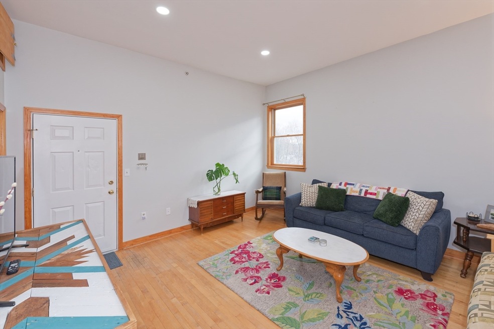 30 High St unit 2, Hudson, MA 01749 - photo 1
