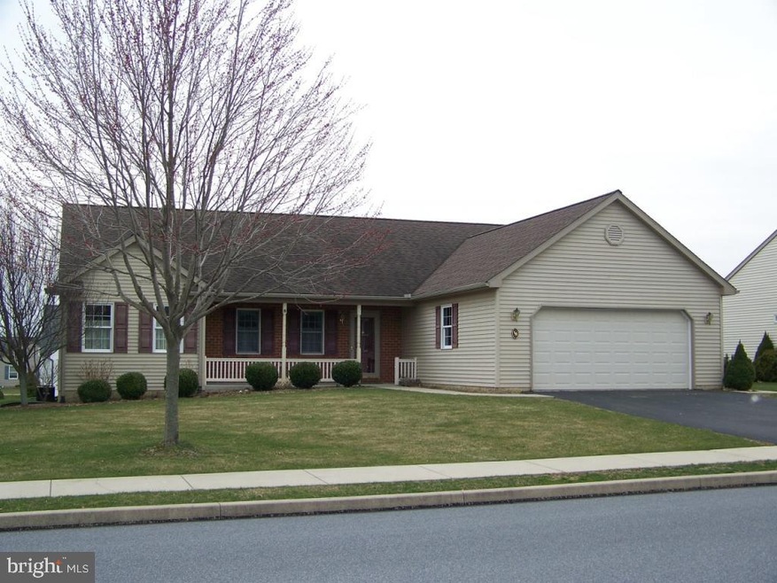 10 Scenic Dr, Myerstown, PA 17067 - photo 1