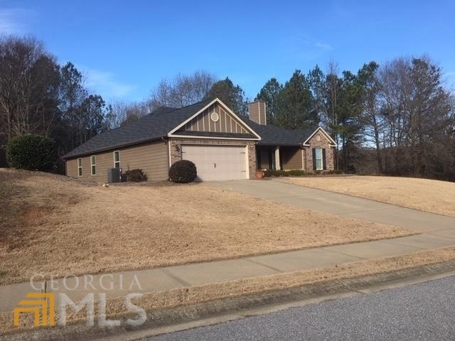 785 Lena 26 Dr, Hoschton, GA 30548 - photo 1