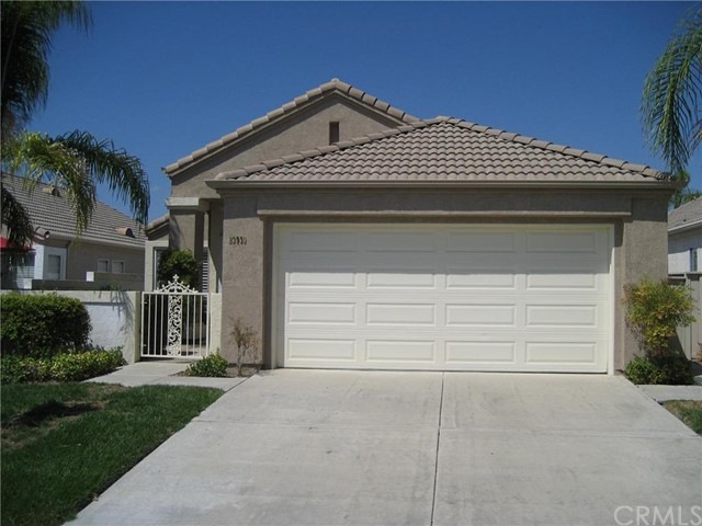 Front view of home