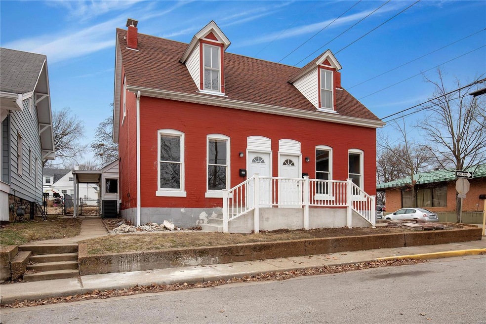 Charming DUPLEX for sale - 201/203 S. 7th Street. 