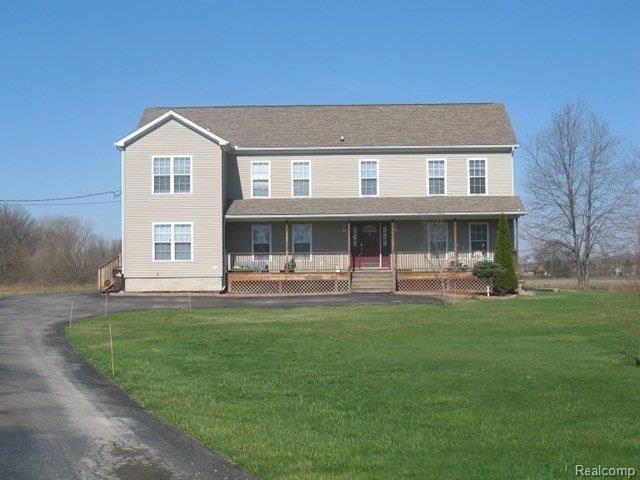 25200 Clark.JPG