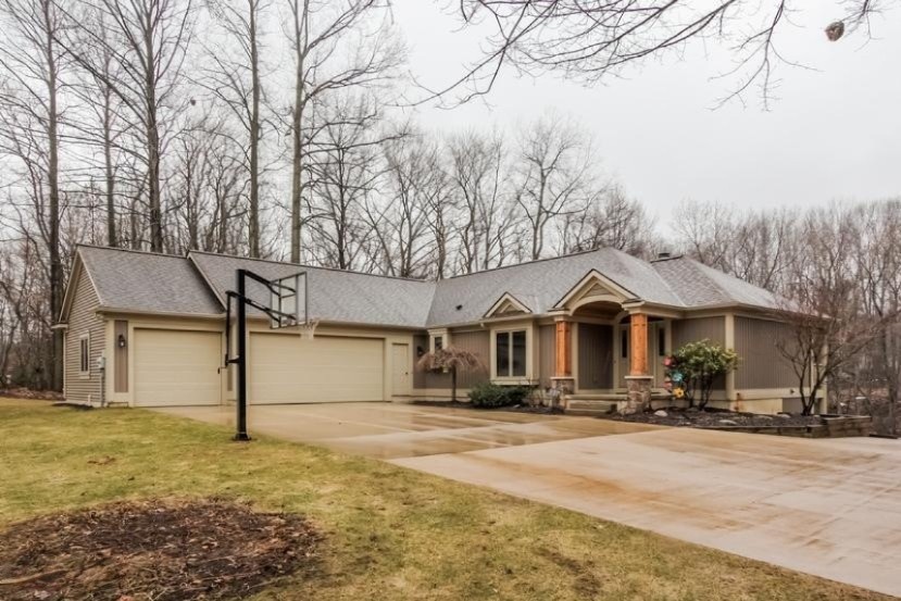 002-Front_View-1546134-mls