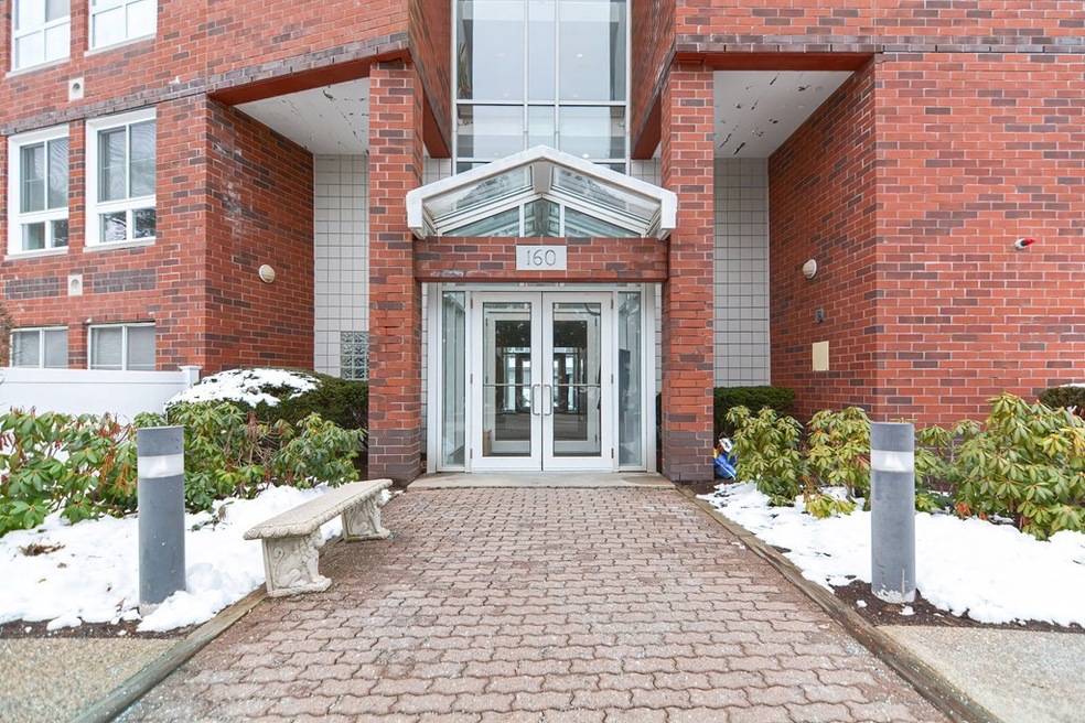 Hingham Woods unit 308, South Weymouth, MA 02190 - photo 1