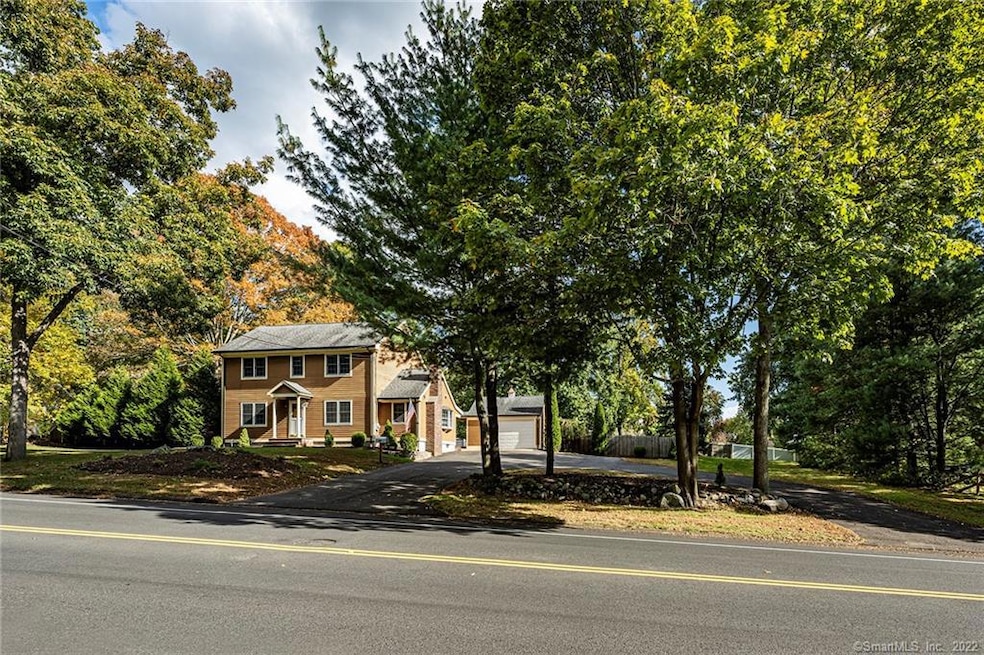 555 North St, Milford, CT 06461 - photo 1