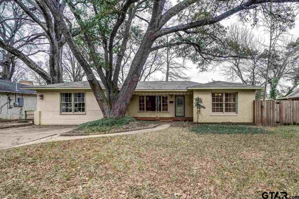 1225 1225 Graham Dr, Tyler, TX 75701 - photo 1