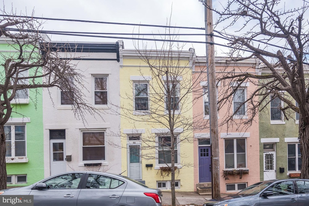 908 W 38th St, Baltimore, MD 21211 - photo 1