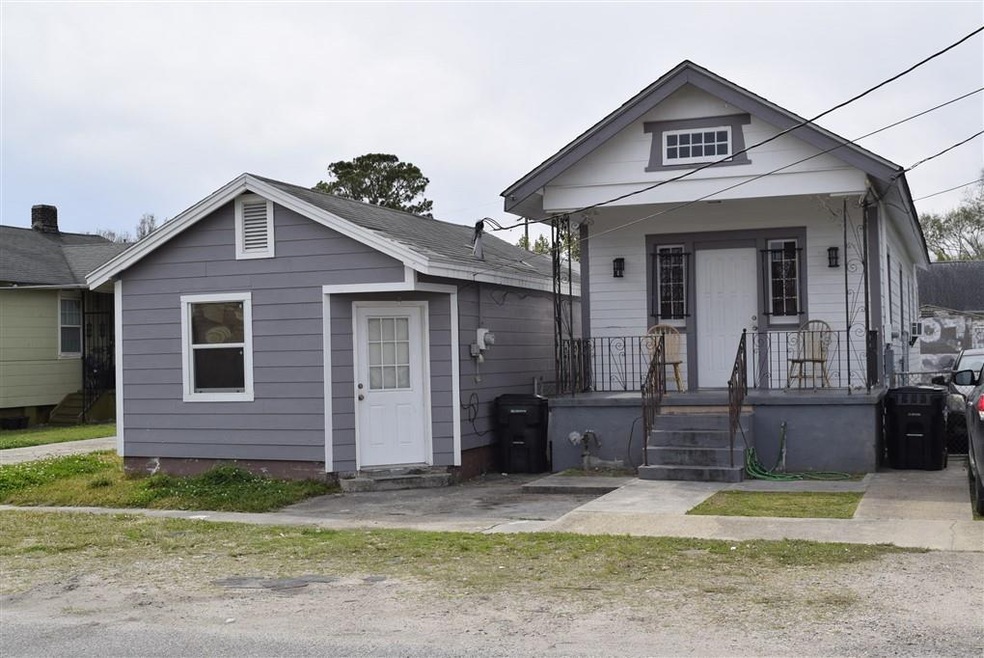 4074 St Ferdinand St, New Orleans, LA 70126 - photo 1
