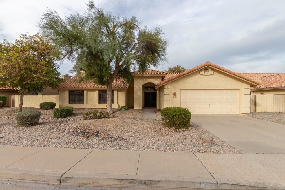 372 W Stacey Ln, Tempe, AZ 85284 - photo 1