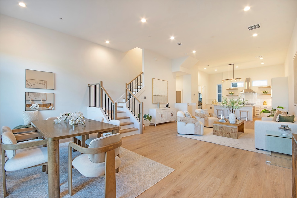 2203 Hondo Ave unit 103, Dallas, TX 75219 - photo 1