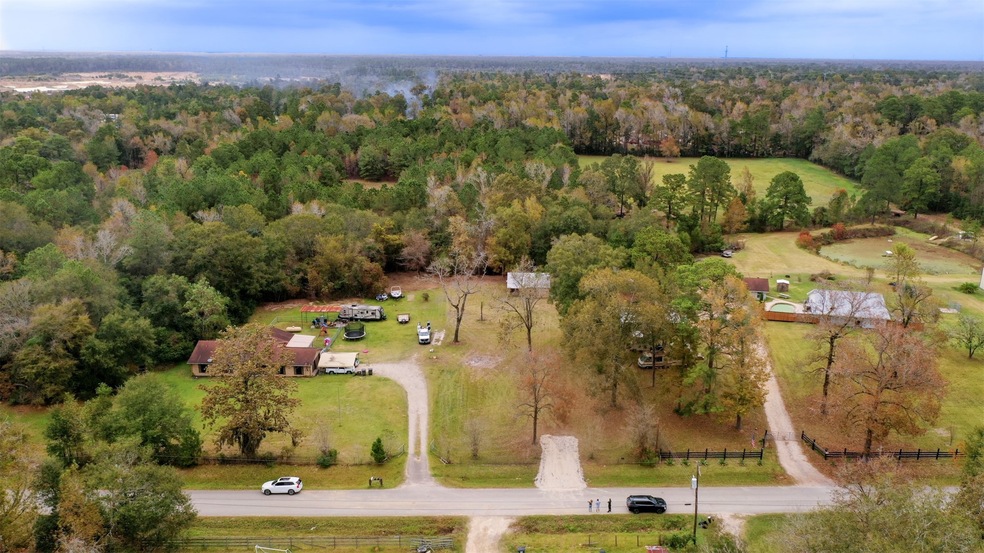 13681 Calhoun Rd, Conroe, TX 77302 - photo 1