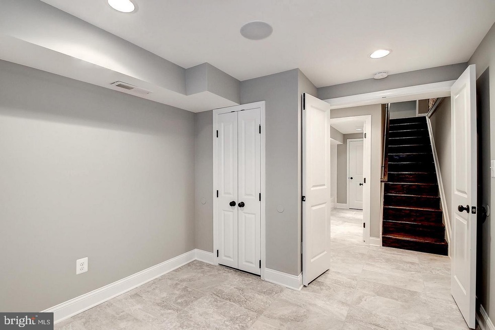 14 N Rose St, Baltimore, MD 21224 - photo 1