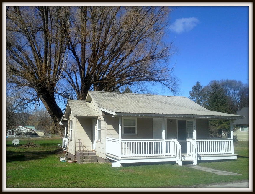 403 N 5th St E, Chewelah, WA 99109 - photo 1