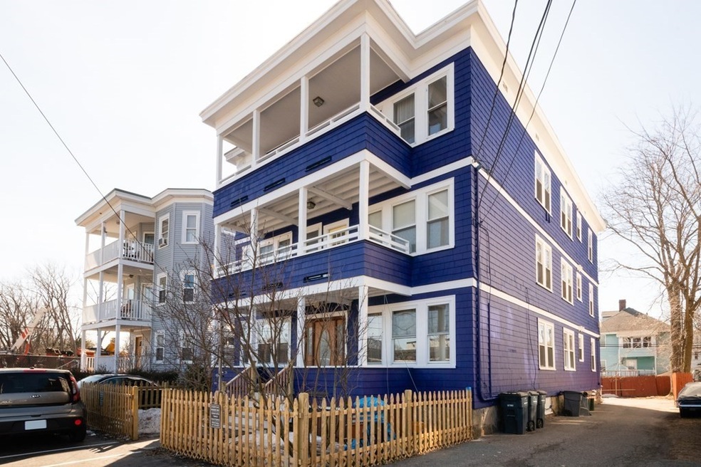 29 Whipple Ave unit 1L, Roslindale, MA 02131 - photo 1