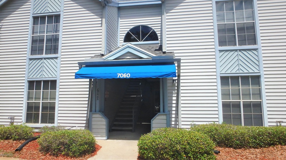 7060 N Highway 1 unit AA102, Cocoa, FL 32927 - photo 1