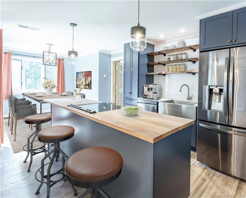 23 Avon St, Enfield, CT 06082 - photo 1