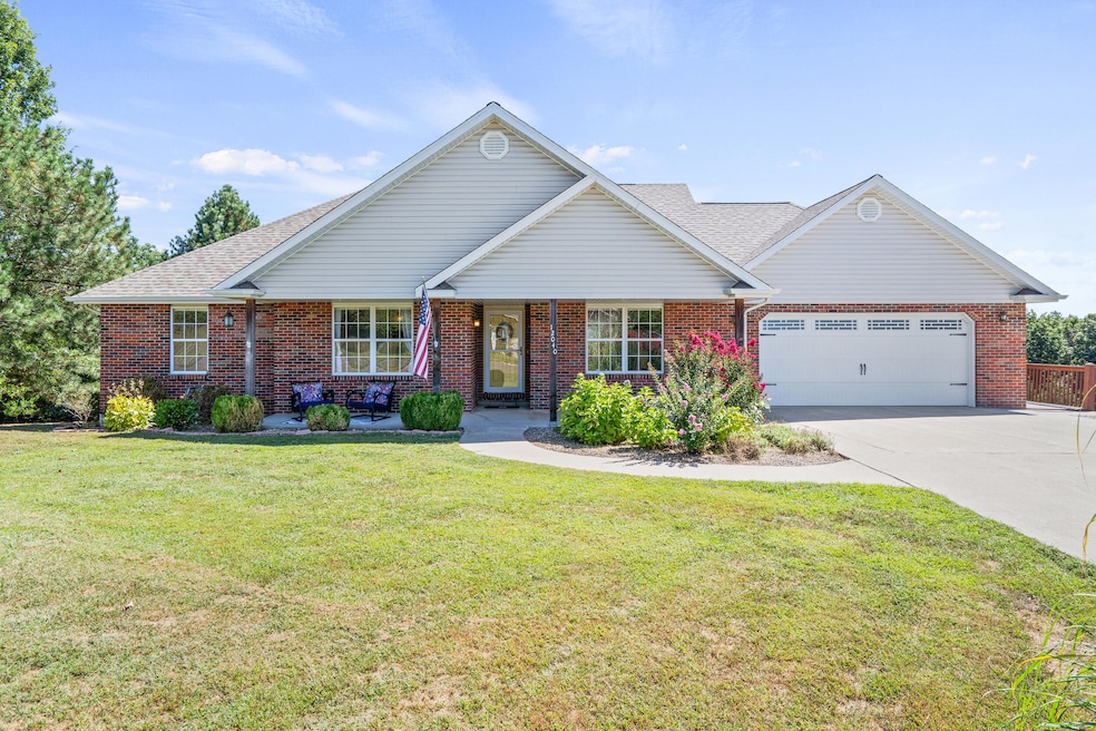 Coming Soon $365,000 • Co-Listing Agent