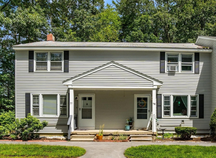 78 Granite St, Londonderry, NH 03053 - photo 1