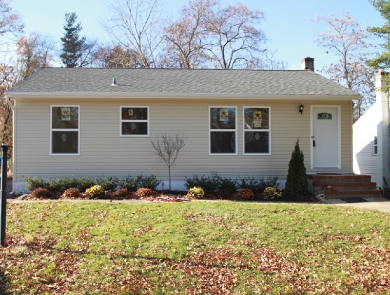 242 Maple Ave, South Bound Brook, NJ 08880 - photo 1