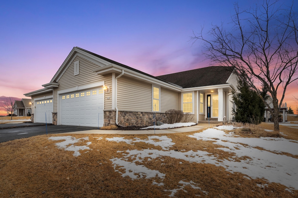 603 Sandur Pl-1