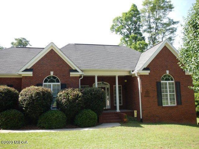 109 Sugarloaf Cir, Macon, GA 31204 - photo 1