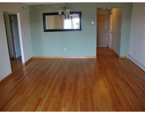 14 Boston St unit 32, Somerville, MA 02143 - photo 1
