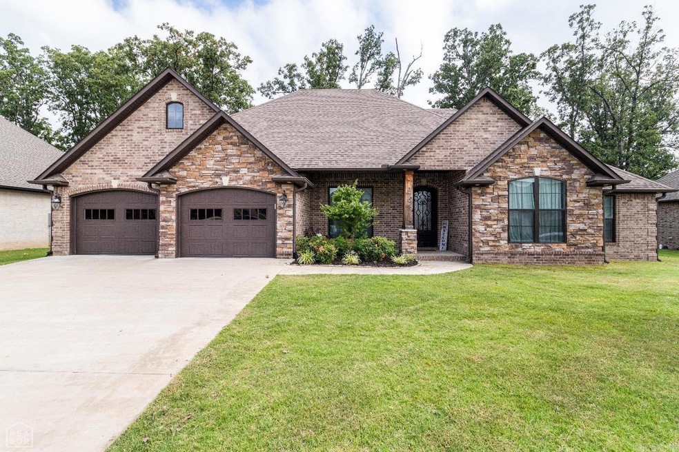 3705 Shadow Ridge Dr, Paragould, AR 72450 - photo 1