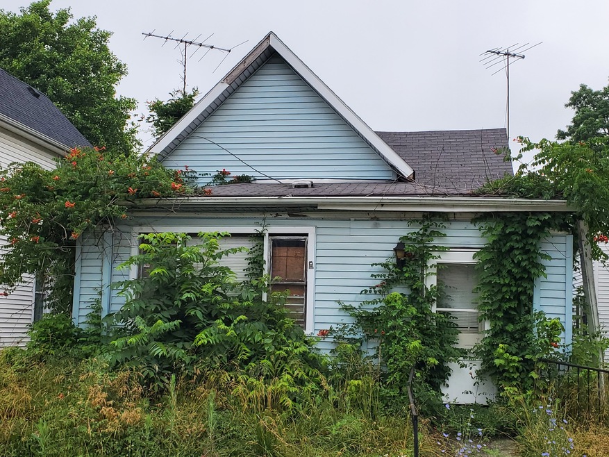 428 W 7th St, Anderson, IN 46016 - photo 1