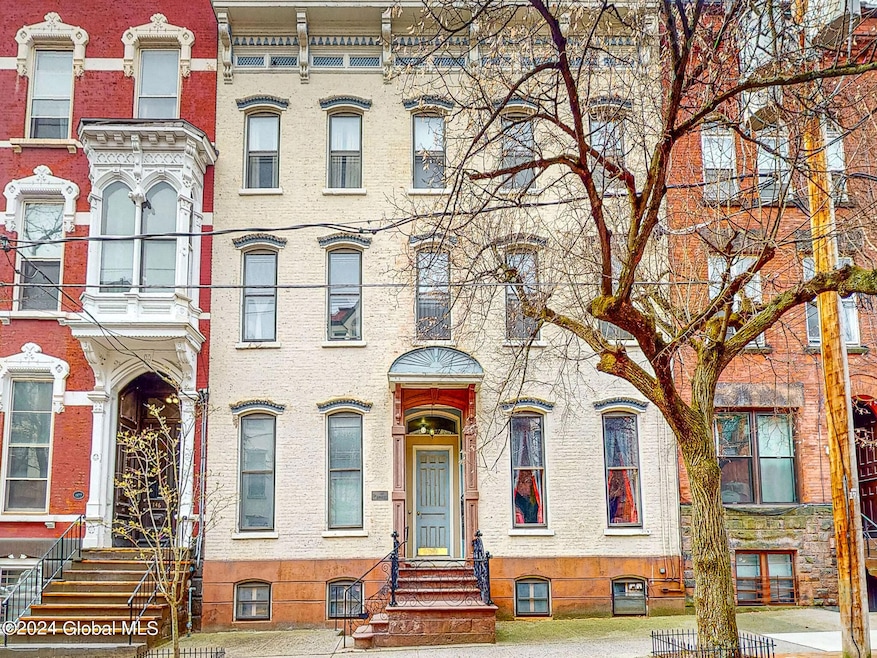 148 Lancaster St, Albany, NY 12210 - photo 1