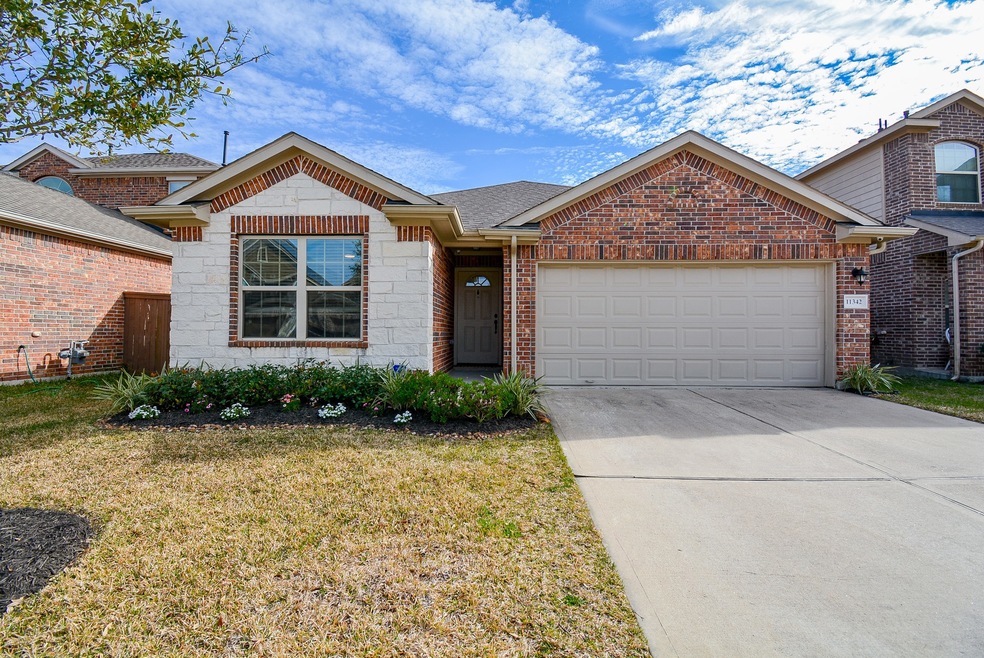11342 Creekway Bend Dr, Humble, TX 77396 - photo 1