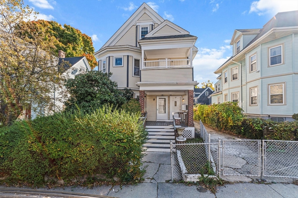 16-18 Bloomfield St, Boston, MA 02124 - photo 1