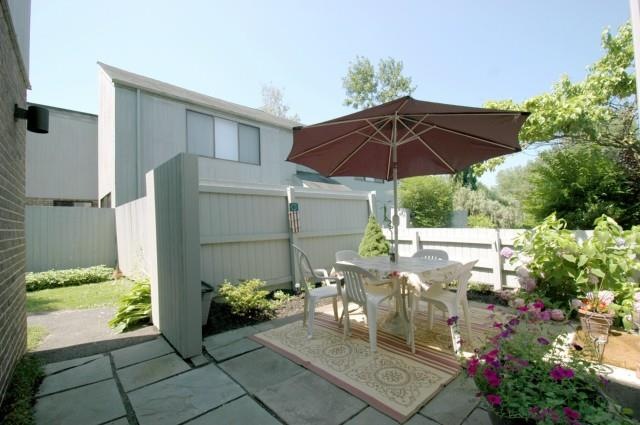 3 Blueberry Ln unit 3, Ridgefield, CT 06877 - photo 1