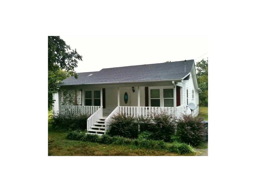 Exterior Front. Completely remodeled 3/2 in Sonora